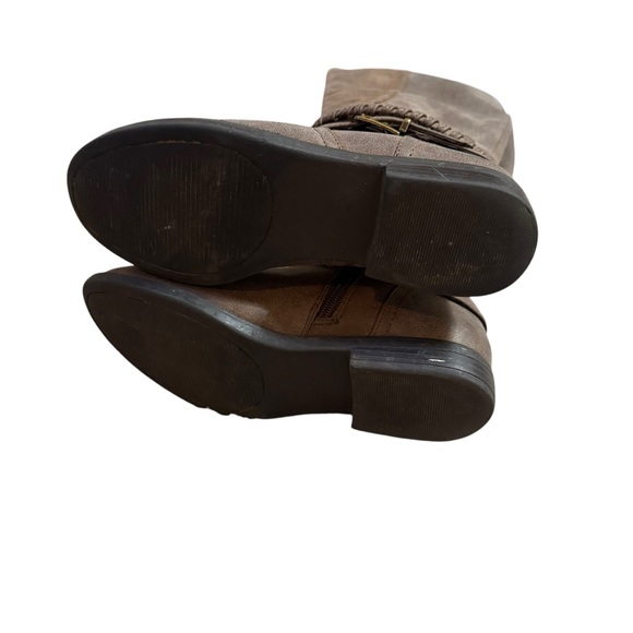 Rampage Women’s Brown Tall Boots with Braid and Buckle Detail Half Zip Size 7 - Picture 4 of 9